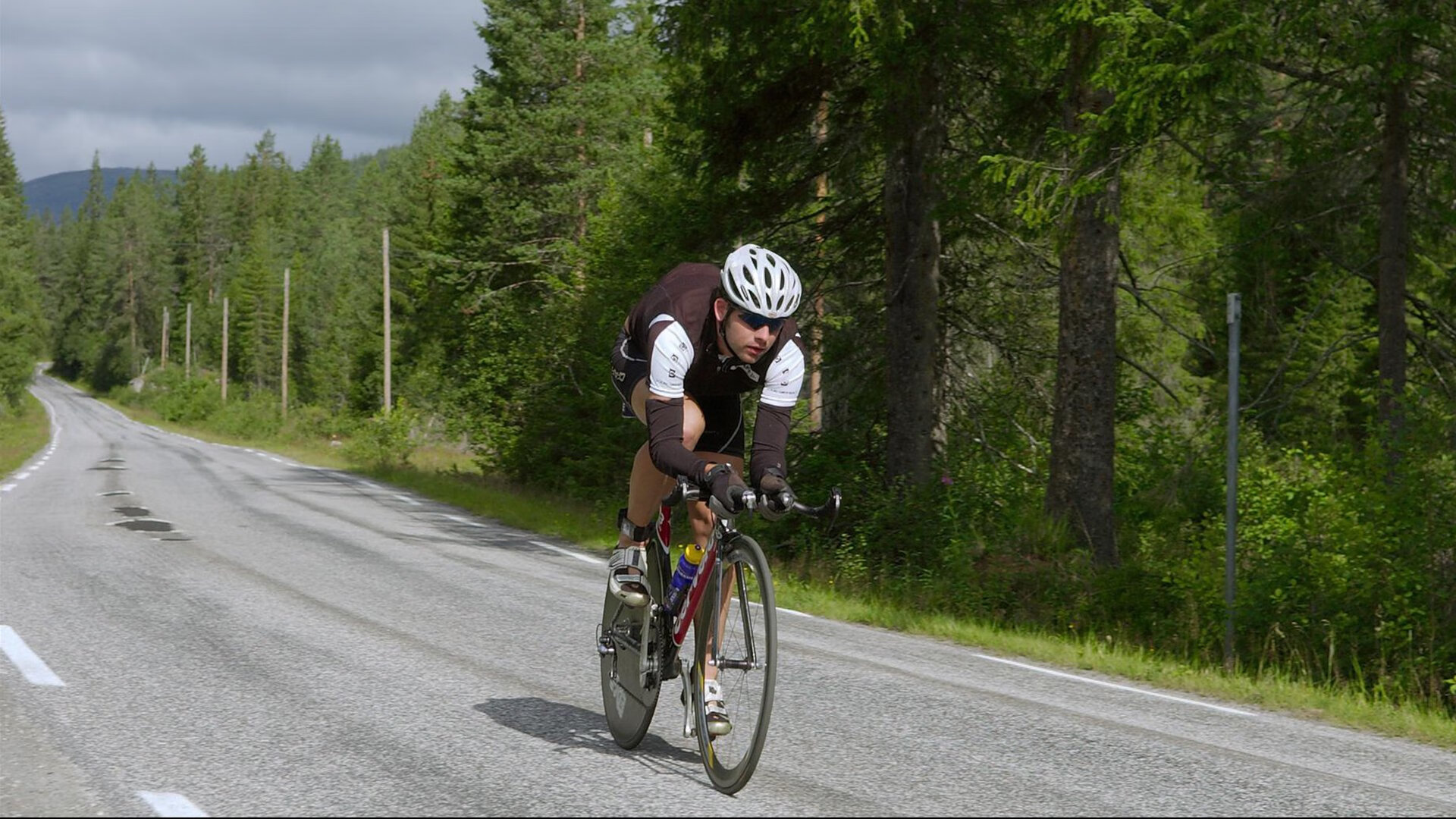 蓝军铁蹄碾过欧联霸主，魔笛再奏不朽乐章