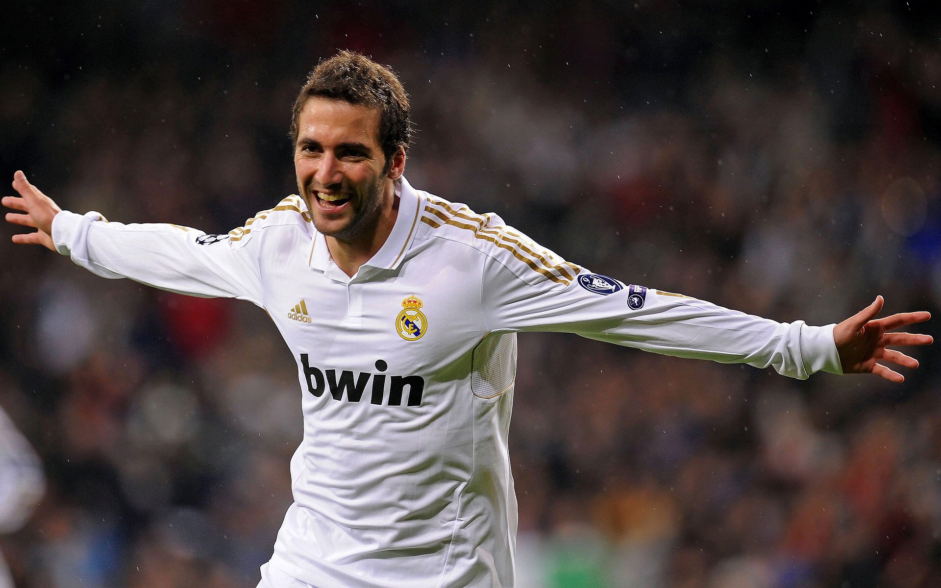 逆转的传奇，当葡萄牙的绿茵风暴遇上张继科的乒乓精神